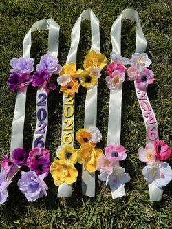 Floral grad leis