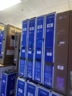 BLACK FRIDAY 65” Vizio 4K Smart TV