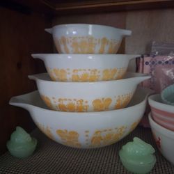 PYREX PUMPKIN BUTTERPRINT BOWLS