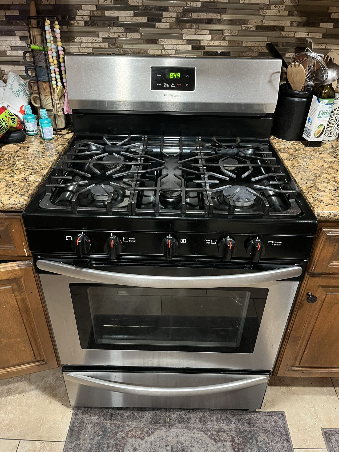 Frigidaire Gas Stove