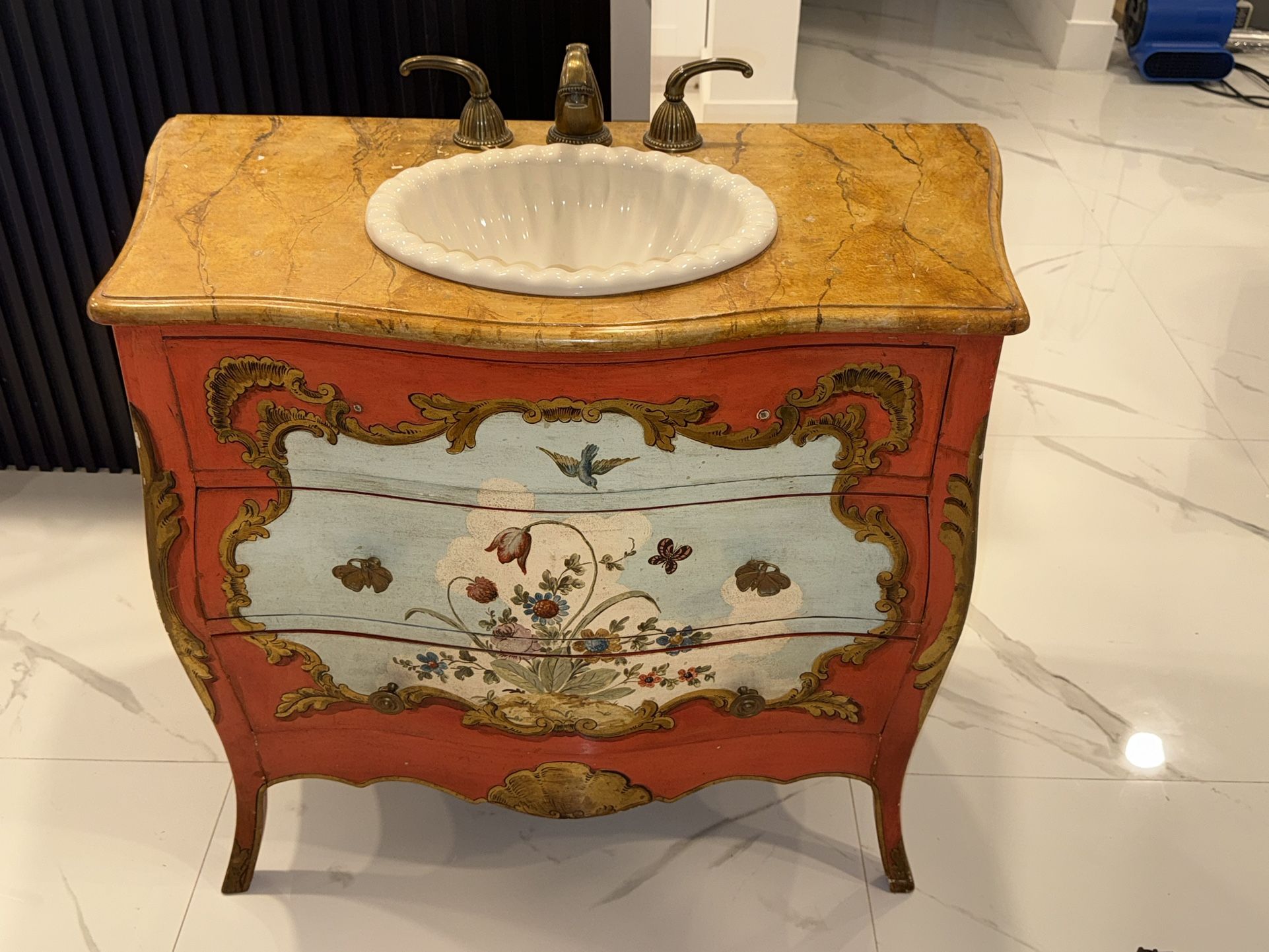 Antique vanity