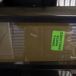 20 Gallon Long Fish Or Reptile Tank With Cover.