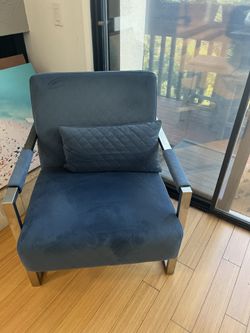Blue Velvet Living Room Chair 