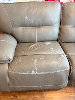 Sectional couch