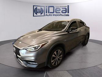 2017 INFINITI QX30
