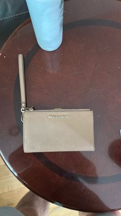Pre loved/owned Michael kors wallet