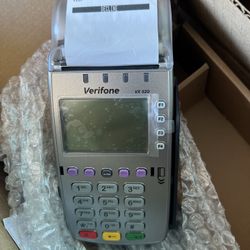 Verifone VX 520 CTLS Credit Card Machine – Complete Kit