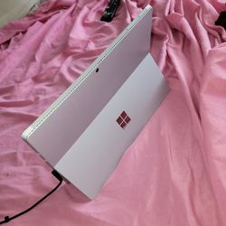 Microsoft Surface Tablet