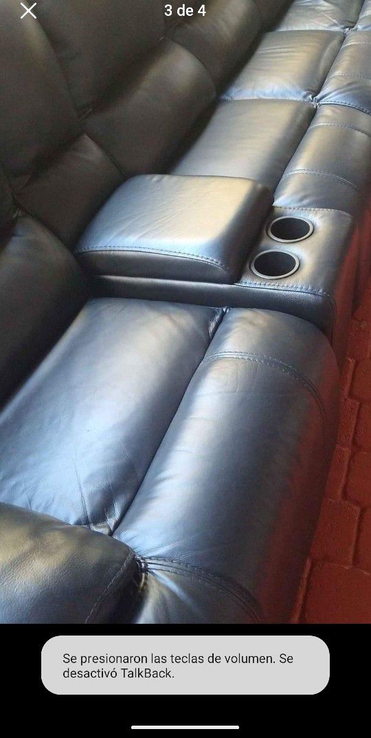 SECTIONAL GENUINE LEATHER RECLINER ELECTRIC BLACK COLOR.. DELIVERY SERVICE AVAILAIBLE 💥🚚💥