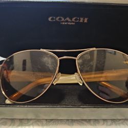 Coach Sunglasses 👓 🌞 