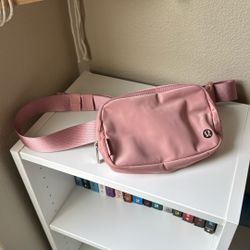 Lululemon Belt Bag 1L