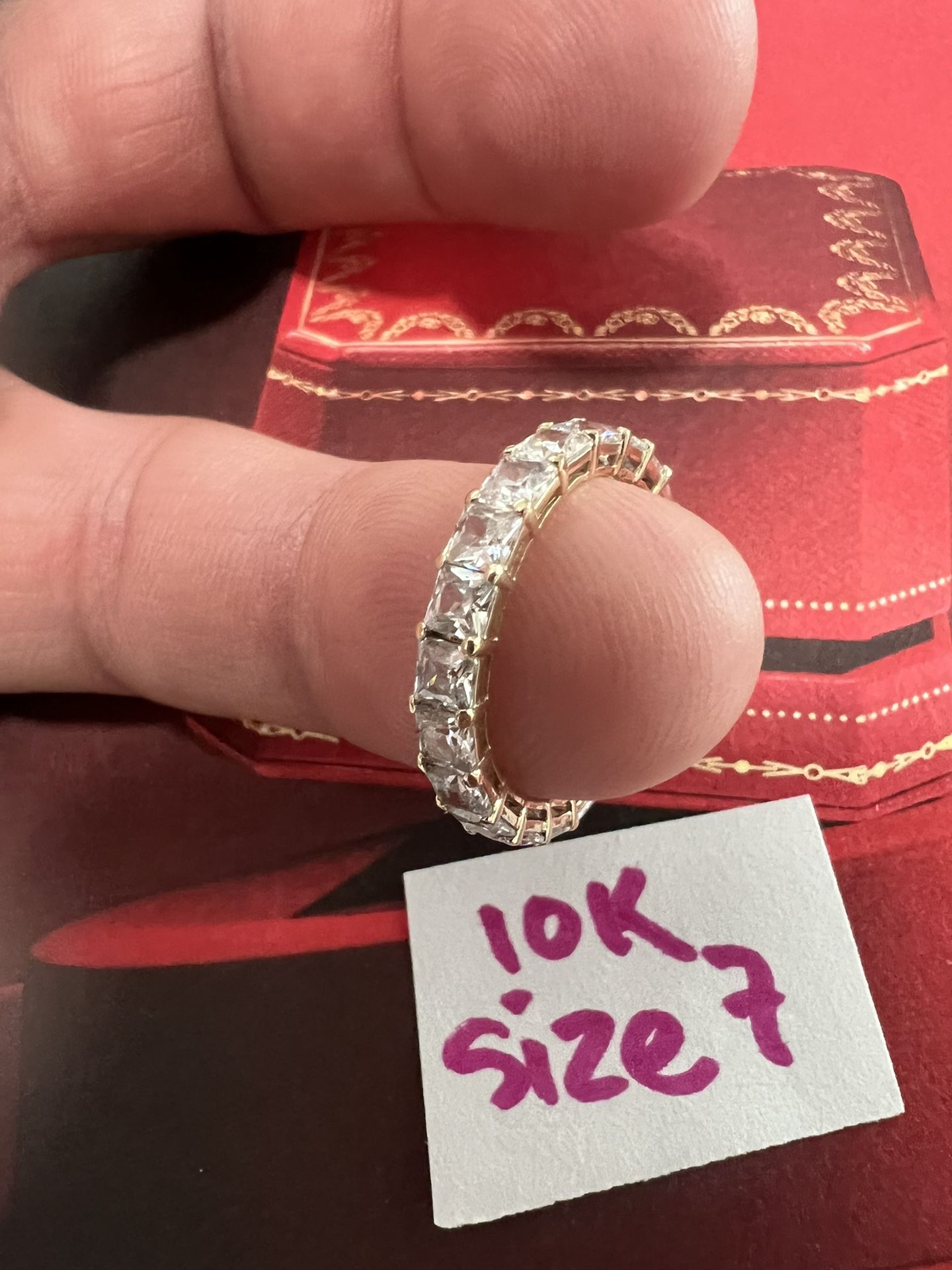 10K Solid Gold Wedding Ring CUBIC ZIRCONIUM STONES Size 7