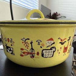 Descoware Vintage Cast Iron Pot