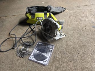 Ryobi Shop RYOBI
15 Amp Corded 7-1/4 in. Circular Saw