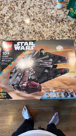 New Sealed LEGO Star Wars: The Dark Falcon 75389