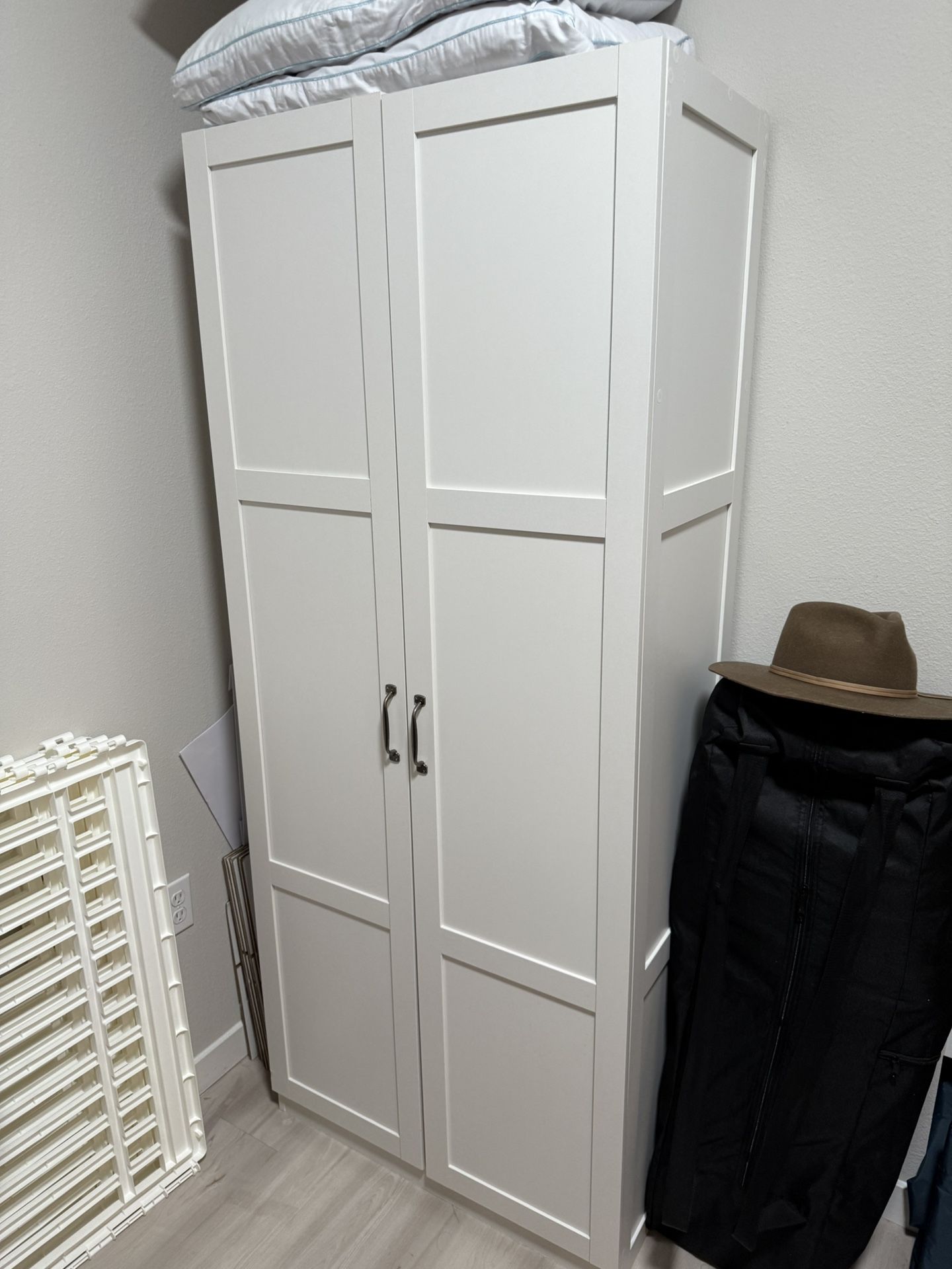 Storage Unit (Like New)