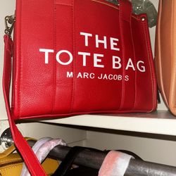 Red Marc Jacobs, The Tote Bag