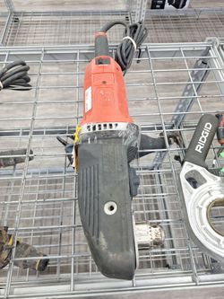 Milwaukee tools hole hawg