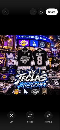 King jersey Doughty #8
