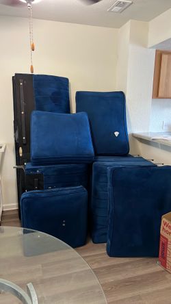 Love Seat & Sofa (Free)