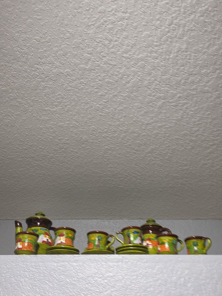 Colombian Tea Set
