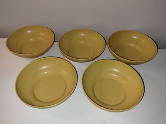Vintage Tupperware Set of 5 Harvest Gold Cereal, Salad Bowls Part #890-12
