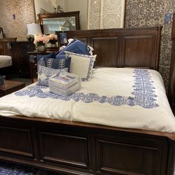 Real Wood Bed Frame-Queen