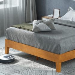 Bed Frame!!!Like New 
