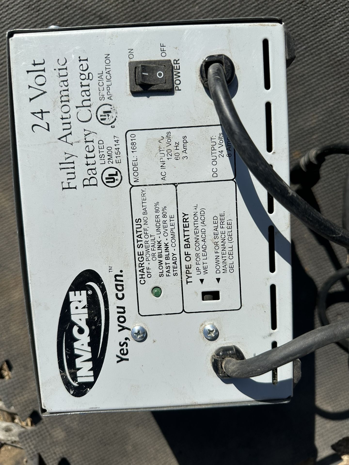 Invacare 24 Volt 8 Amp Battery Charger