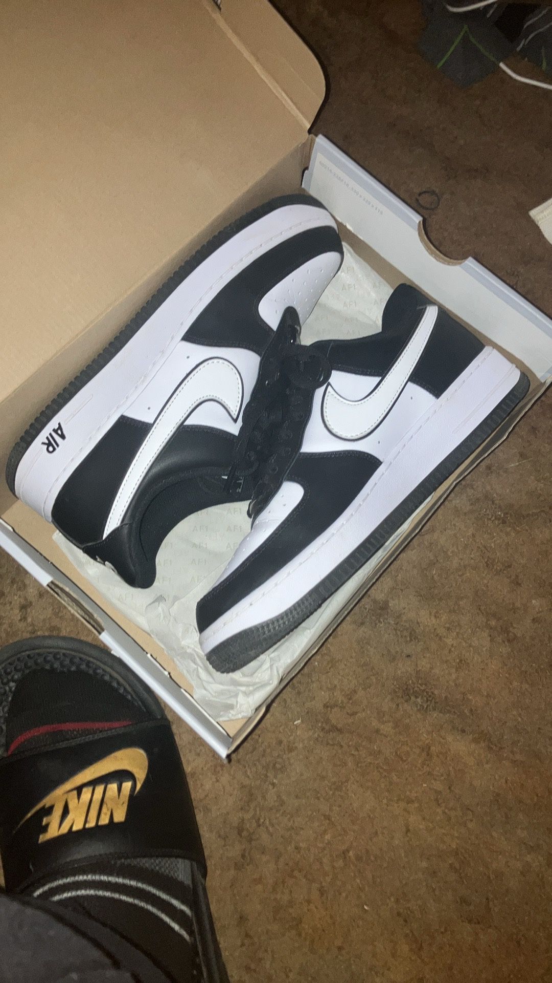 Air Force 1s Size 10 Black And White 