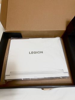 Legion Pro 7i Gen 10 Intel (16") with RTX™ 5080 2TB SSD