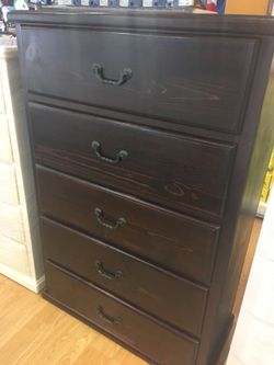 Dresser