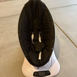 Gently Used 4moms MamaRoo Multi-Motion Baby Swing – Missing Toy Balls, $125