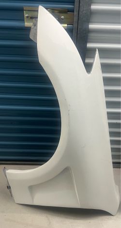 Vented Seibon Carbon fiber fenders (PAIR) G35