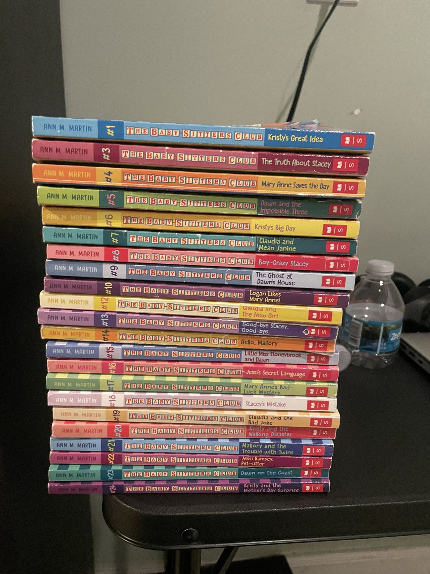 22 Babysitters Club Books 
