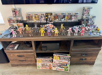 Five Nights at Freddys Collectibles 2016-2017