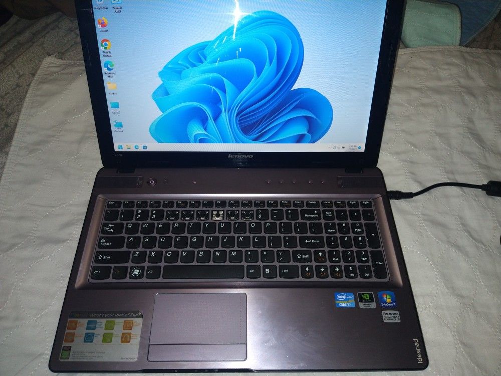 Lenovo Y570 Laptop With Windows 11 Pro