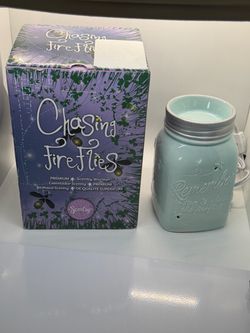 Scentsy Chasing Fireflies Premium Warmer