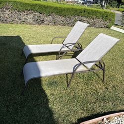 Patio Chairs (2pcs)