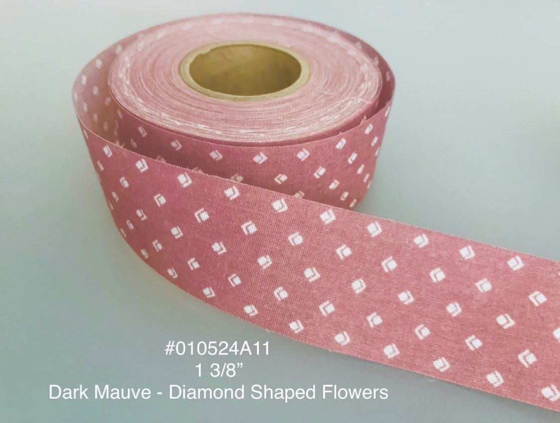 5 Yds of 1 3/8” Vintage Cotton Craft Ribbon W/ Diamond Flowers #010524A11