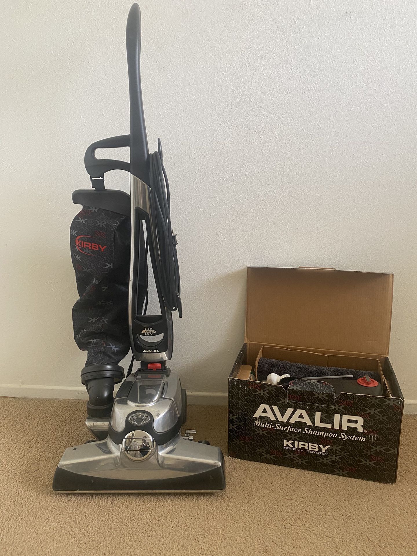 KIRBY VACUUM CLEANER