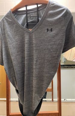 Headgear woman’s shirt
