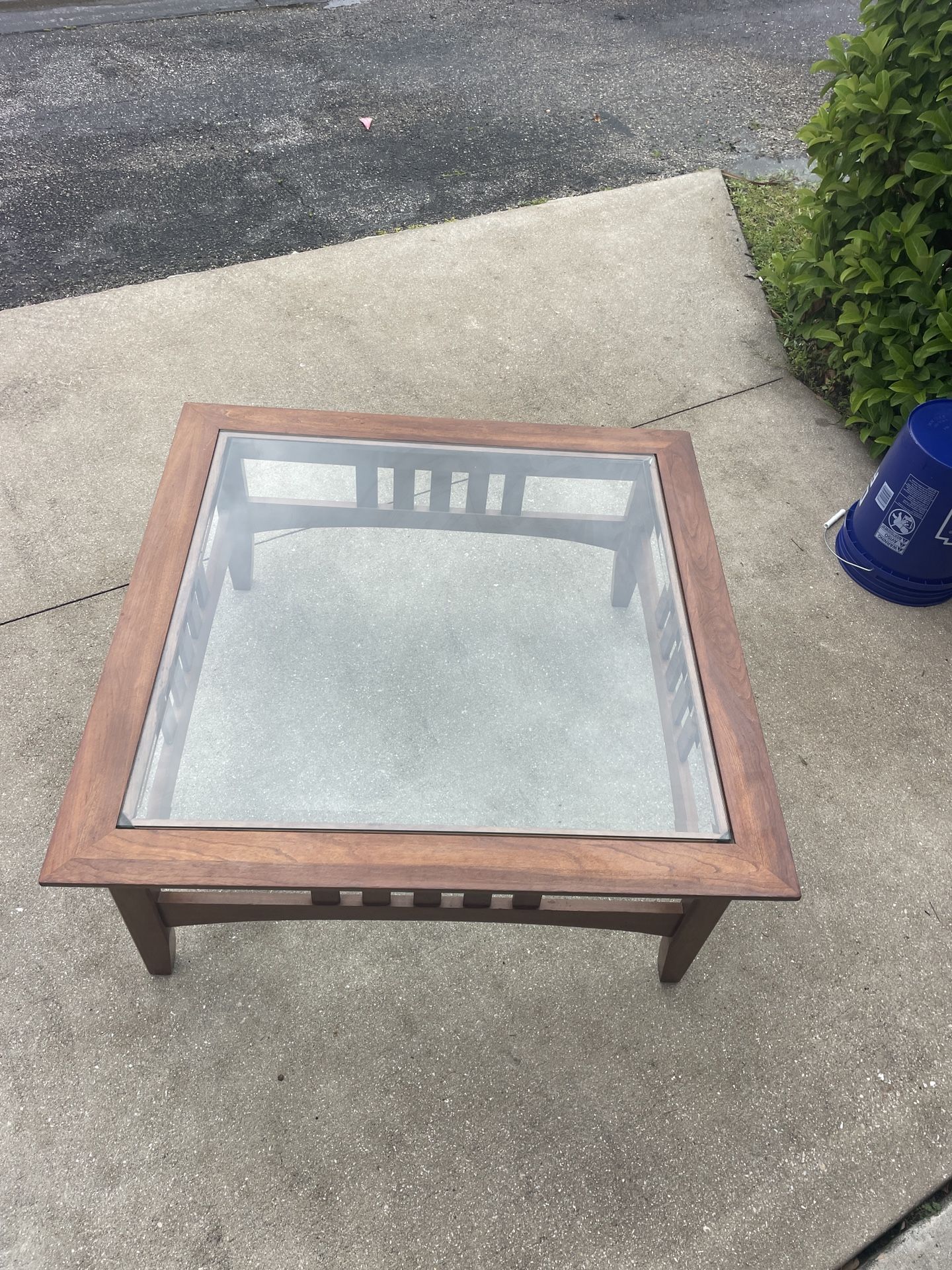 Ethan Allen Glass Top Coffee Table