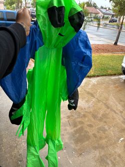 Alien costume