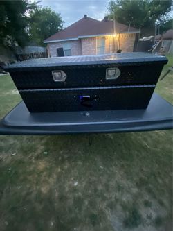 Diamond black chest tool box