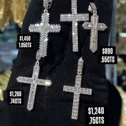 10K .55CT  Natural Diamonds Cross Pendant  