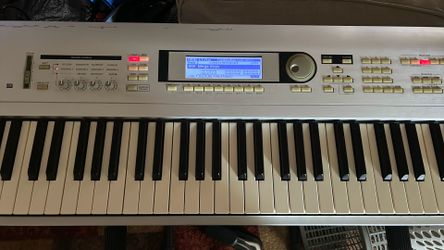 Korg Le Triton