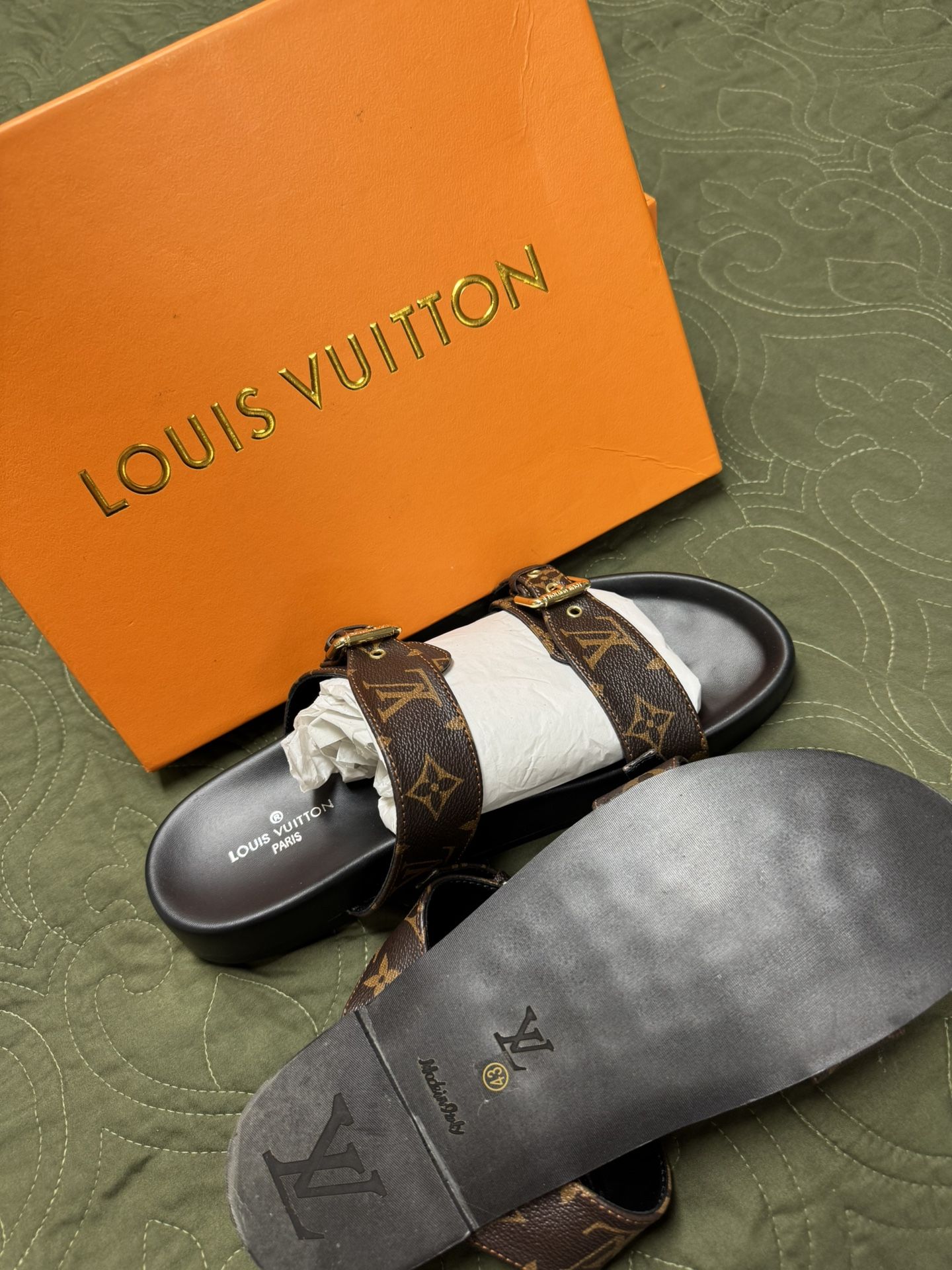 Louis Vuitton Sandals