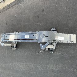 2020-2022 MERCEDES BENZ GLS GLE350 W167 FRONT BUMPER REINFORCEMENT BAR
