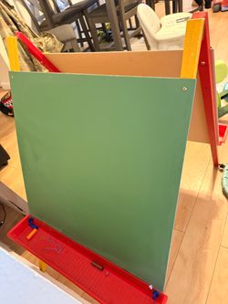 Easel